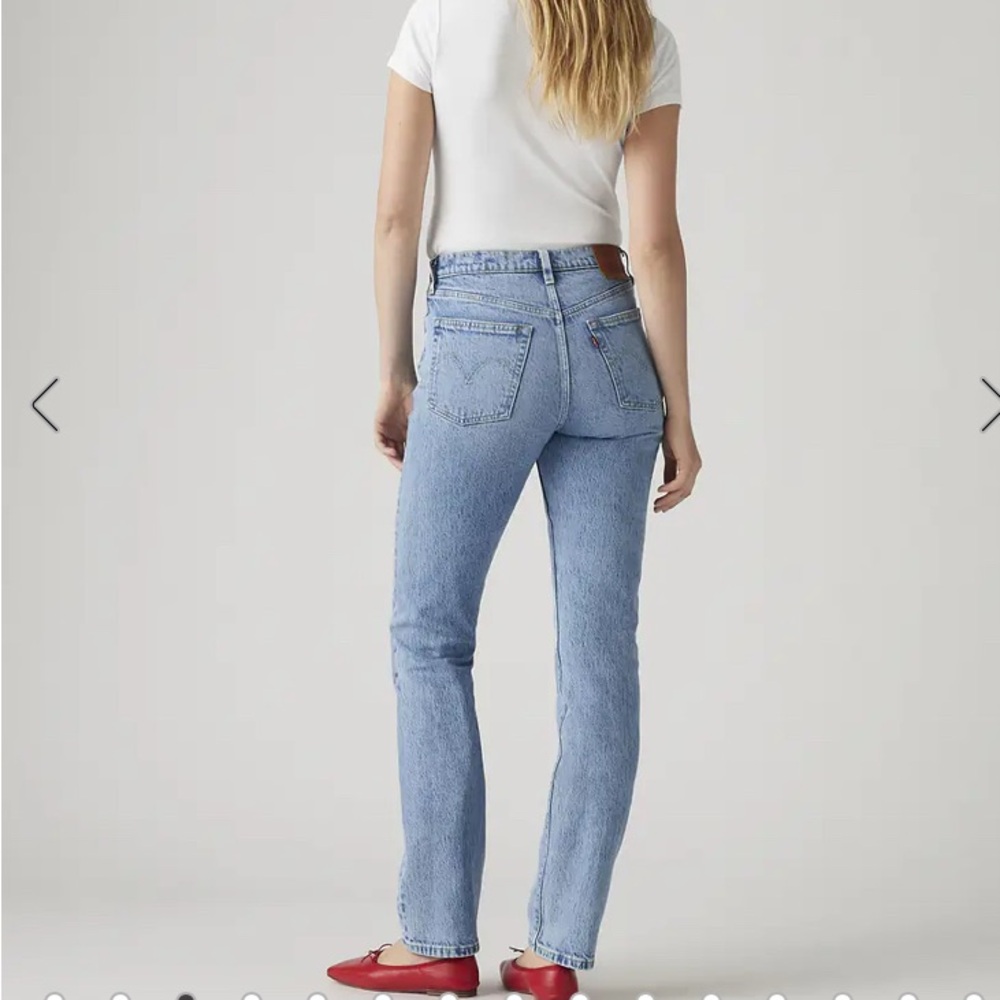 Levi’s Original 501 Jeans - Picture 2 of 4